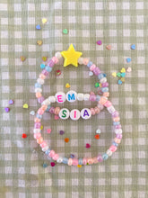 Load image into Gallery viewer, Pastel Name Bracelet