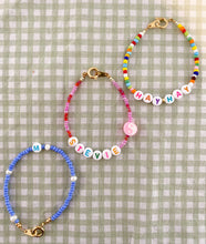 Load image into Gallery viewer, Classic Name Bracelet