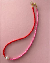 Load image into Gallery viewer, Colour Block Beaded Necklace