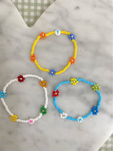 Load image into Gallery viewer, Daisy Chain 'Initial Bracelet'