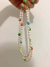Load image into Gallery viewer, Flower Pearl Necklace