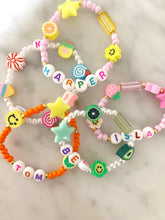 Load image into Gallery viewer, Mixed Name Bracelet